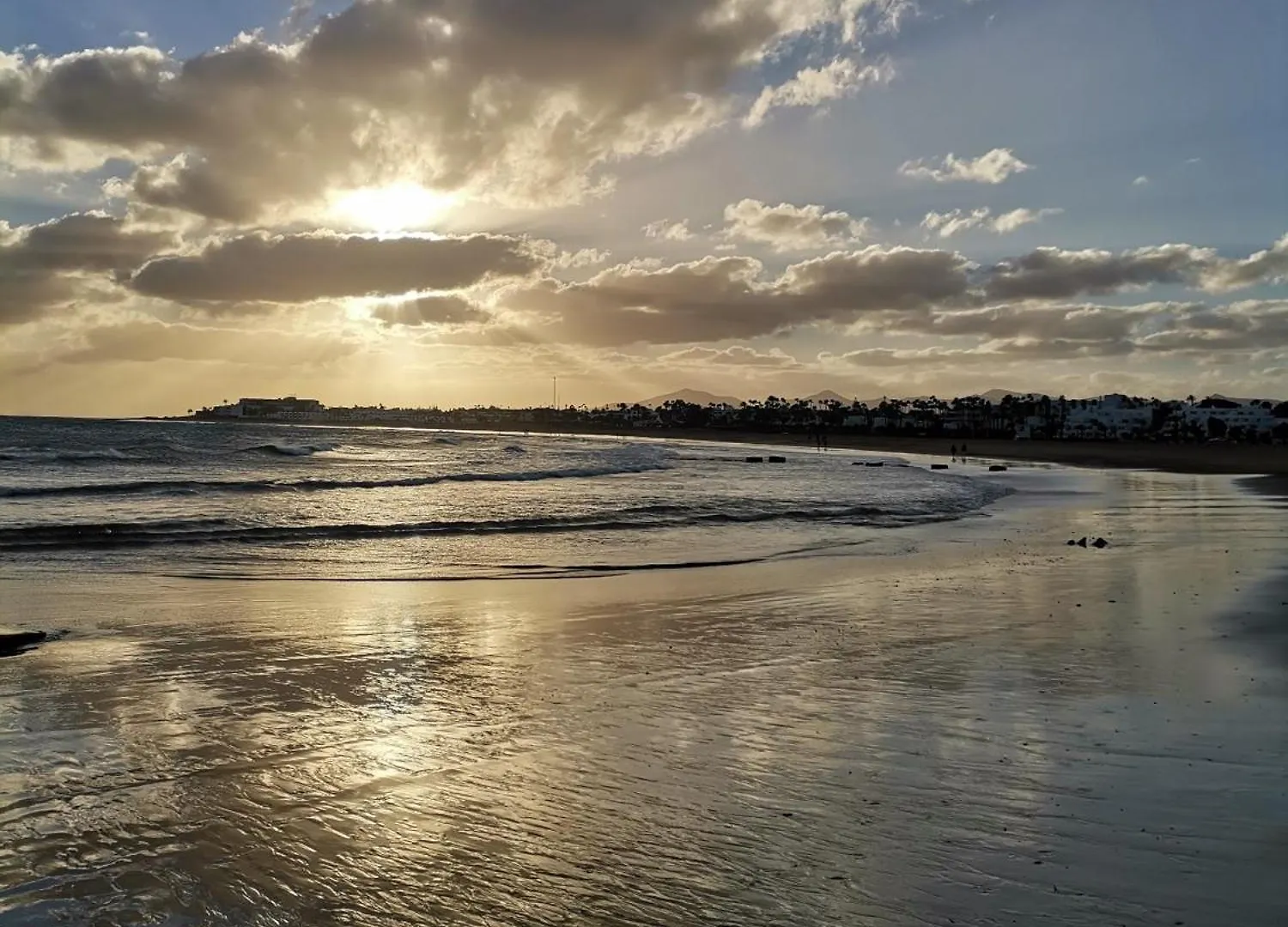 A Ensuite Apartment Con Zona De Patio Arrecife  0*, Arrecife (Lanzarote) Spain