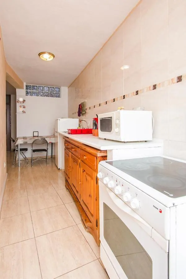 A Ensuite Apartment Con Zona De Patio Arrecife