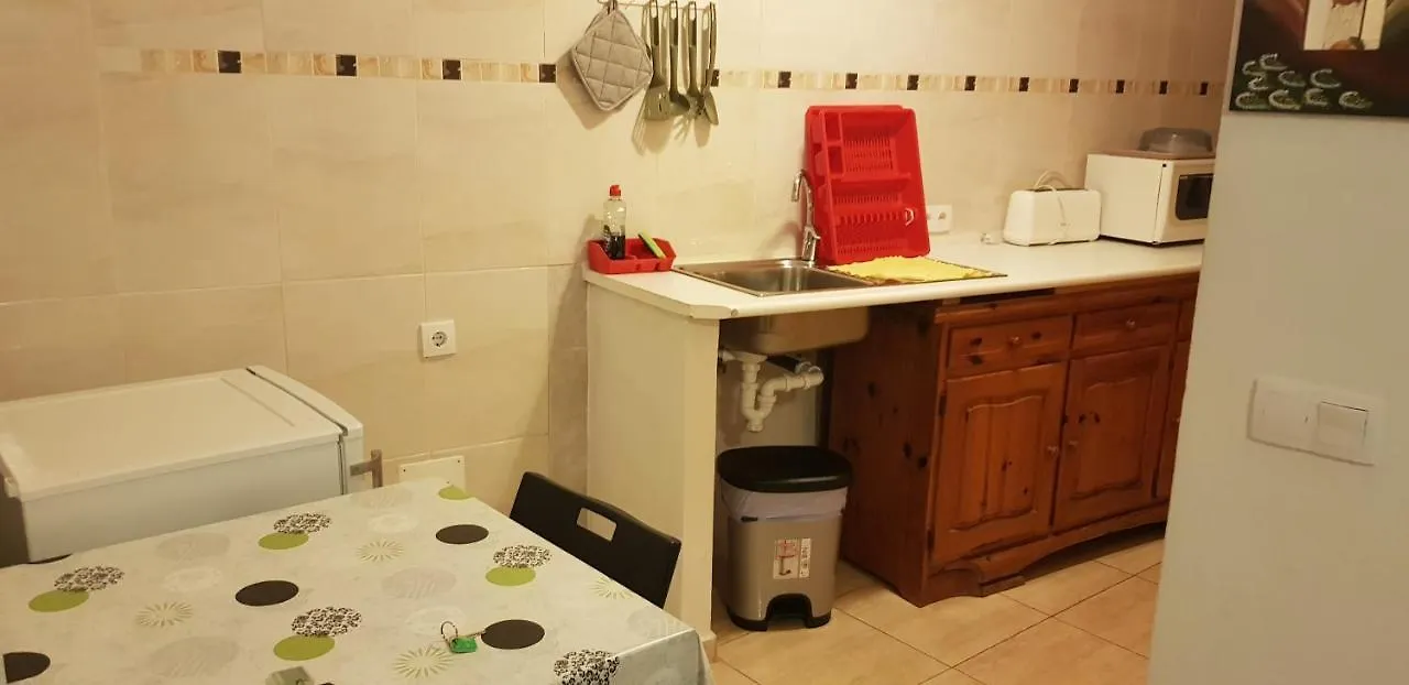 A Ensuite Apartment Con Zona De Patio Arrecife